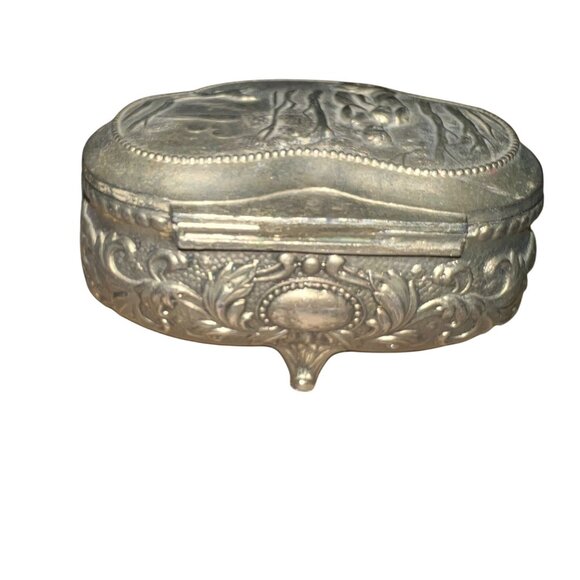 Antique Silver-Plated Trinket Box With Romantic Scene &‎ Red Velvet Interior - Picture 6 of 8